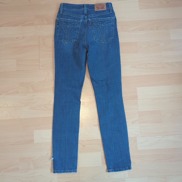 Levi's 721 Women's Distressed Ripped Skinny Jeans - Picture 4 of 12